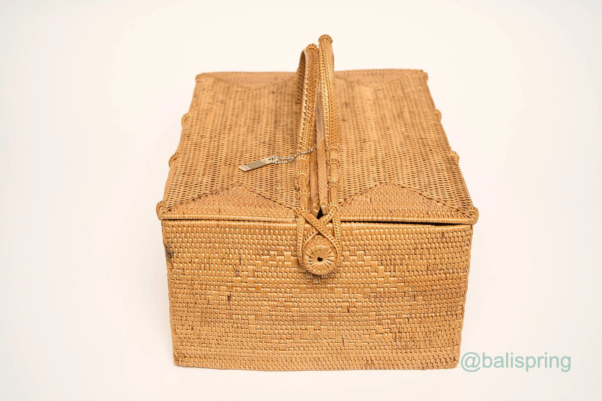 Ata Picnic Basket — Bali Spring